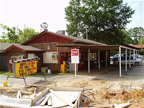 Benton is a city in arkansas and the county seat of saline county. Benton, Arkansas | Movie Database Wiki | FANDOM powered by ...