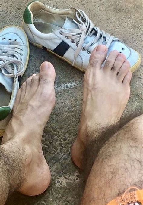 Pin By Seba Petrovic On Male Feet Male Feet Foot Socks Feet Soles