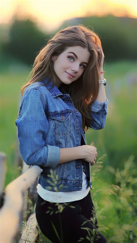 1080x1920 Beautiful Girl In Nature 4k Iphone 76s6 Plus Pixel Xl One