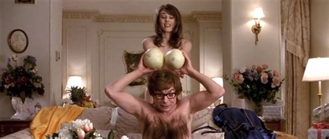 Elizabeth Hurley Nuda ~30 Anni In Austin Powers Il