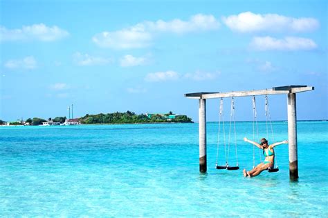 Swing In The Middle Of The Sea Anantara Dhigu Maldives Noise