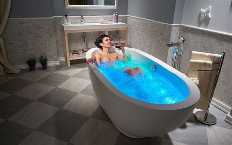 We carry the entire line of bathtubs by aquatic. Discovering Whirlpool Baths
