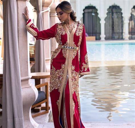 Caftan Mariée 2019 Rouge Avec Perles Anarkali Dress Lehenga Arab