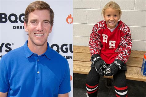 Eli Manning Shares Photo Of Daughter 7 At First Hockey Practice