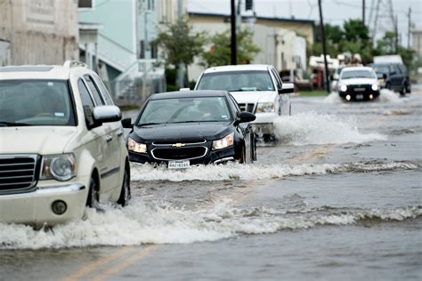 Hurricane Harvey Photos Pictures Of Storm Damage Flooding