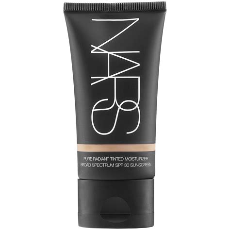 Tired of heavy tinted moisturizers that feel like cotton comforters on your face? NARS Pure Radiant Tinted Moisturizer Groenland Light 3 ...