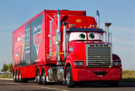 Disney Pixar Cars Lightning And Mack Visit The Australian Grand Prix