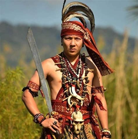 Minahasa Toulour Tribe Huntsman Pakaian Tradisional Gambar Budaya