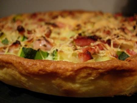 Quiche courgettes et lardons Détour gourmet