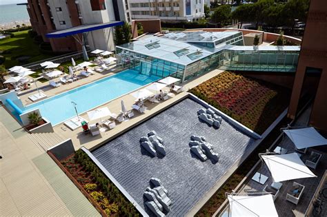 Hotel Jesolo Lido il primo 5 stelle lusso fronte mare è Almar Resort