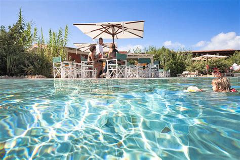 Hotel Sardinien Im Nordwesten Resort And Spa Le Dune Badesi Mare