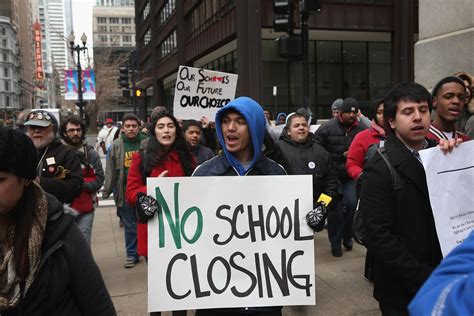 There are currently no active closings or delays. Parents hate it when schools get shut down. But a new ...