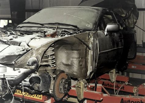 Classic Porsche Restoration Shop Auto Body And Paint Restoration