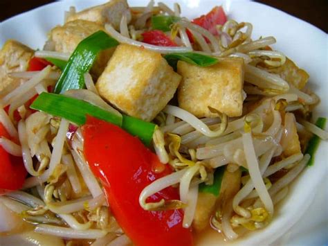 Yuk, coba resep sayur tahu kuah santan berikut ini! Cara Membuat Tumis Toge Tahu