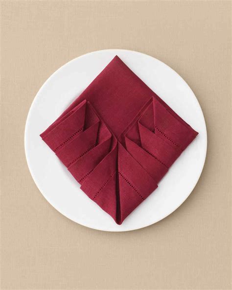 The Art Of Napkin Folding One Napkin 12 Ways Martha Stewart