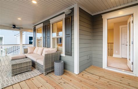 Second Floor Porch Home Outdoor Decor Flooring