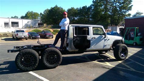 2012 Jeep Wrangler Custom 6×6 Extended Cab Na Prodej