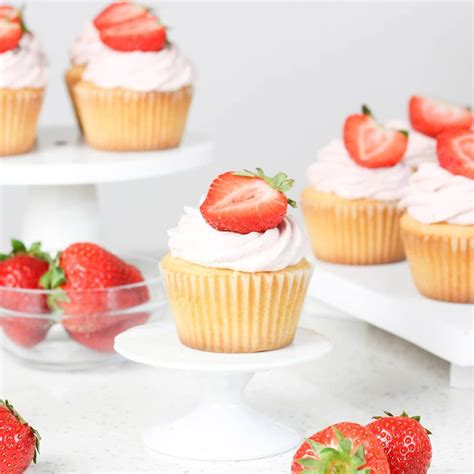 tips para cupcakes suaves y esponjosos 📝 ⁣⁣⁣ utilizar ingredientes que esten a temperatura