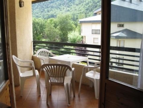 Estaciones de esquí de formigal y panticosa la localidad de biescas se encuentra a los pies del pirineo aragonés, a tan solo 16 km de la estación de esquí de formigal y a 12 km de la. Apartamentos Biescas en Pirineo de Huesca - Viajar con perro