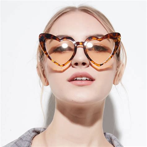 Heart Shaped Stylish 2018 Sun Glasses For Women Retro Vintage Eyewear Clear Lens Sun Glasses