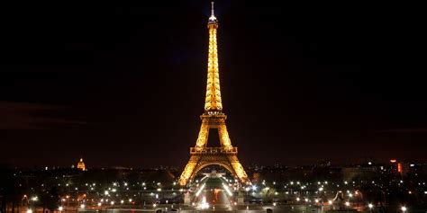 Check spelling or type a new query. Publicar fotos de la Torre Eiffel iluminada está prohibido ...