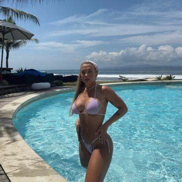 Tammy Hembrow Flashes Curves In Her See Through Underwear