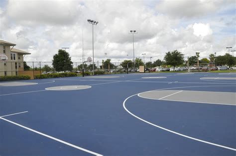 Outdoor Basketball Courts • Recreation And Wellness Center • Ucf