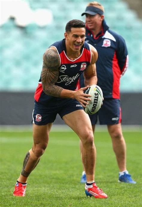 Sonny Bill Williams Trains During A Sydney Roosters Nrl Training