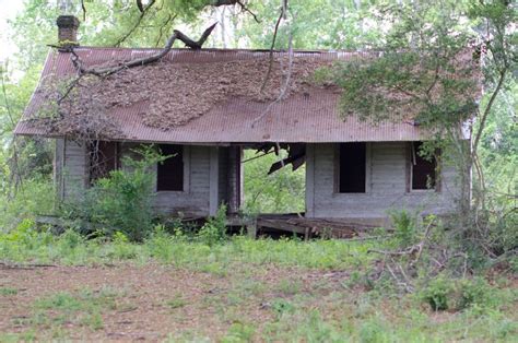 Camp creek is a dog trot house plan. Display Location: Dog-Trot House - Urban Exploration Resource