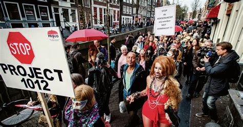 Prostituees Protesteren Tegen Sluiting Ramen Nrc