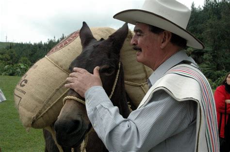 Falleció Carlos Sánchez Hombre Que Representó La Imagen De Juan Valdez Tropicana Colombia
