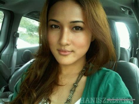 Hanis Zalikha From Shah Alam Malaysia Lenglui 92 Pretty Sexy