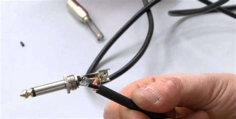 Diy How To Make Your Own Audio Cables Soldering Xlr And ¼ Ends