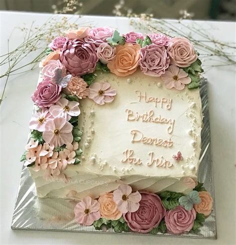 Flowers Buttercream Cake Birthday Cake With Flowers Wedding Sheet