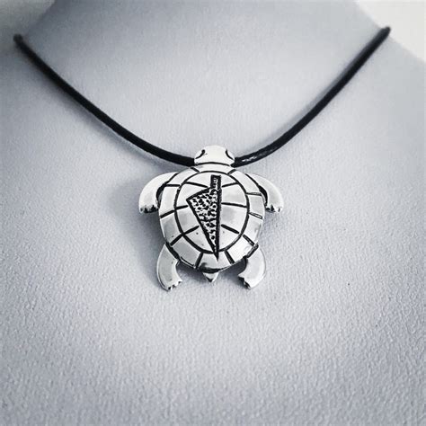 TURTLE Pendant In Silver 925 Aged