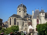 Alençon: Tour et chevet de l'église Notre-Dame, et maison d'Ozé ...