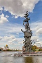 Peter the Great Statue by Zurab Tsereteli Editorial Stock Photo - Image ...
