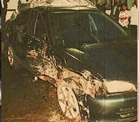 Apakah kamu percaya dengan teori konspirasi kecelakaan mendiang nike ardilla di atas? 19 Maret dalam Sejarah: Nike Ardilla Meninggal di Usia ...
