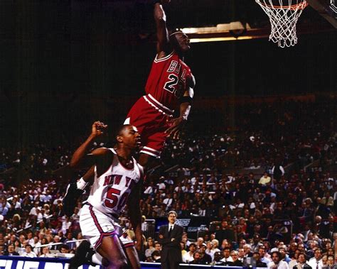 Michael jordan is a former american basketball player who led the chicago bulls to six nba championships and won the most valuable player award five times. Michael Jordan Dunk (82 Wallpapers) - HD Wallpapers for ...