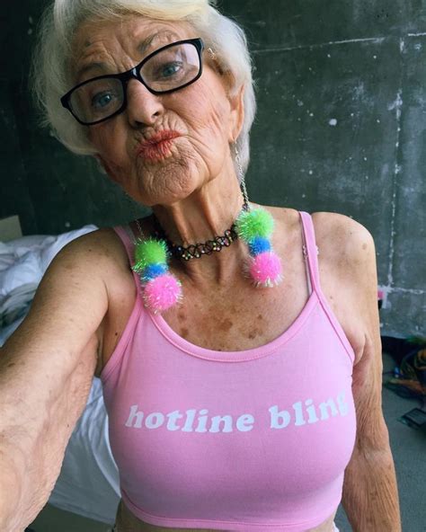 This Eccentric 88 Year Old Hipster Grandma Is Now Even More Hip If That