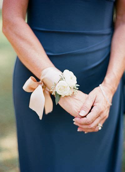 How To Make Wrist Corsage Diy Beauty Of Wedding Corsage Wedding