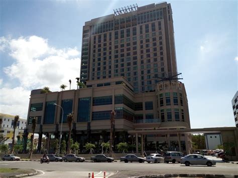 The new straits time press (malaysia) bhd. The Light Hotel | thaksoon.com