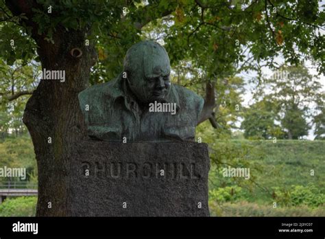 A Bust Of Winston Churchill By Oscar Nemon In Churchill Park