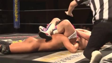Japanese Nude Wrestling Telegraph