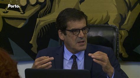 Son of private and private. Rui Moreira fala sobre o regulamento Alojamento Local ...