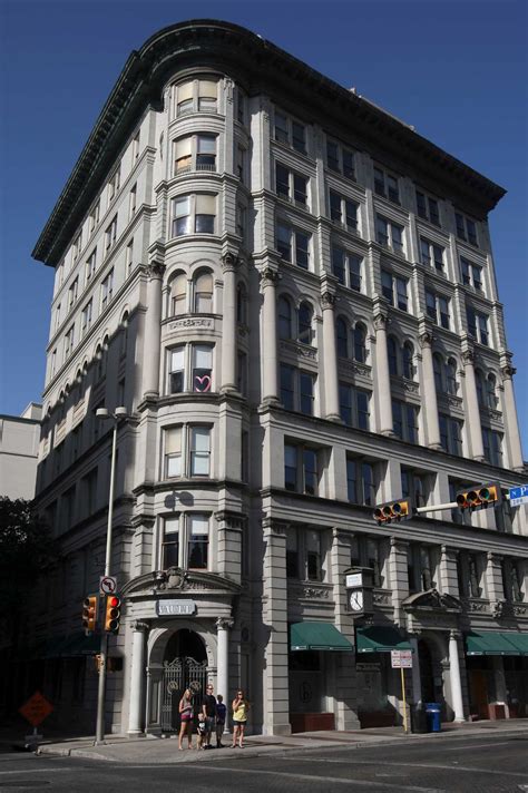 Cityscape: Commerce Building