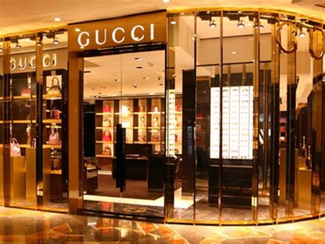 Above are some of them. Global luxury brands woo Indian fashionistas - Lifestyle News