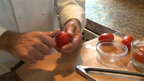How To Concassé A Tomato With Grandma Dave Youtube