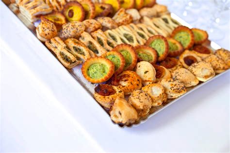 Try one of these healthy what is someone who is trying to eat healthily do? International food blog: INTERNATIONAL: Appetizers from Erin - She says "These easy appetizer ...