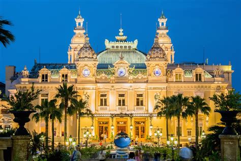 Sie finden auch die 3 traumhaften anfahrtsrouten basse corniche (m6098), moyenne corniche (m6007). 10 Top Tourist Attractions in Monaco (with Photos & Map ...